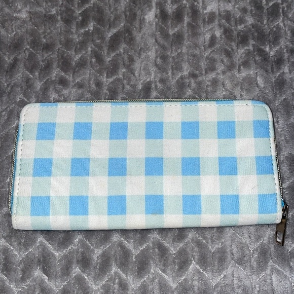 Winnie the Pooh Wallet.  Checkered. - Picture 2 of 7